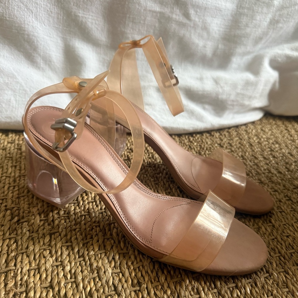 Gianni Bini New Skool Nude Transparent Heels - size 8.5